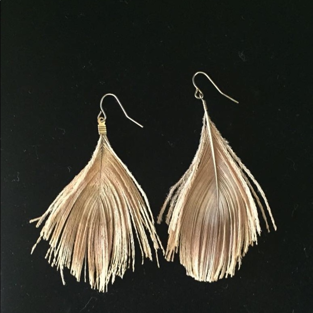 Fish hook Feather earrings